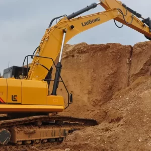 Escavadeira 936E